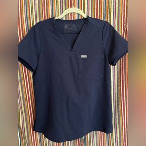 Figs scrubs - size small - navy